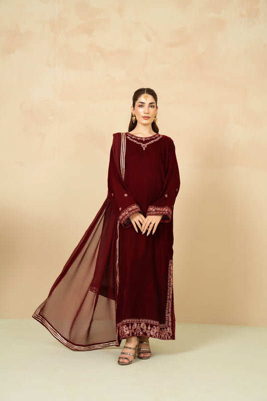 Gul-e-Rana maroon velvet stitched 3 piece suit