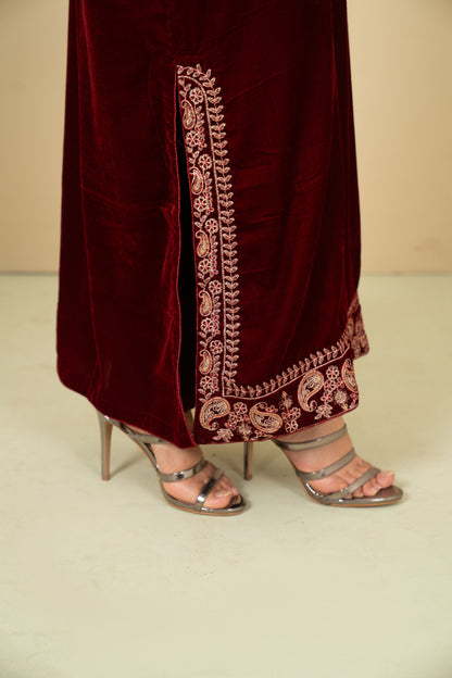 Gul-e-Rana maroon velvet ready to wear suit
