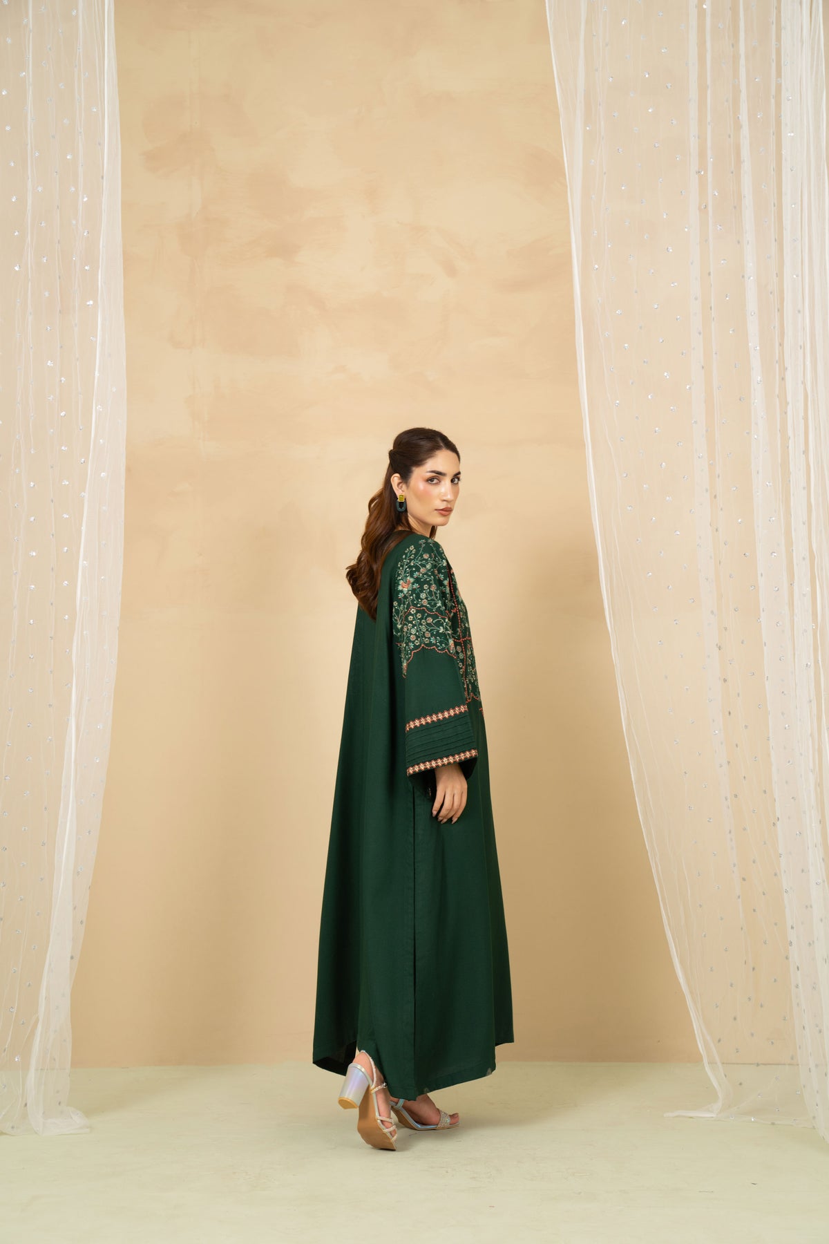Emerald straight pant trousers detail