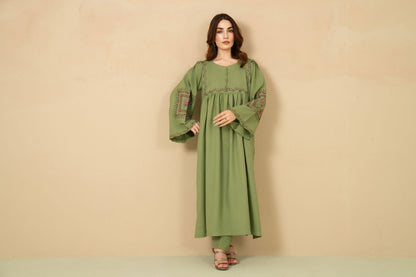 Celadon straight-cut trousers detail