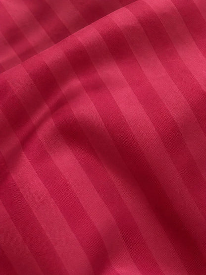 Pink microfiber bedsheet fabric detail